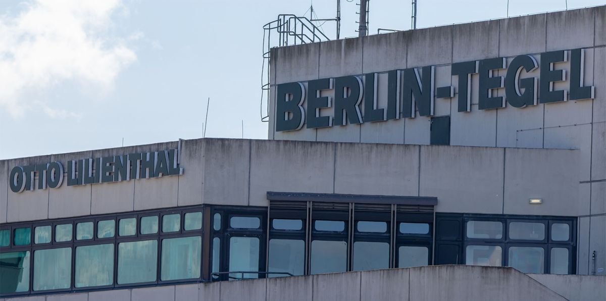 "Anstatt sich um eine Verbesserung der Zustände im Ankunftszentrum zu kümmern, nutzt das DRK SWB seine Ressourcen, um diejenigen, die Kritik öffentlich machen, zu verklagen", erklärt die Redaktionsleitung des "nd".