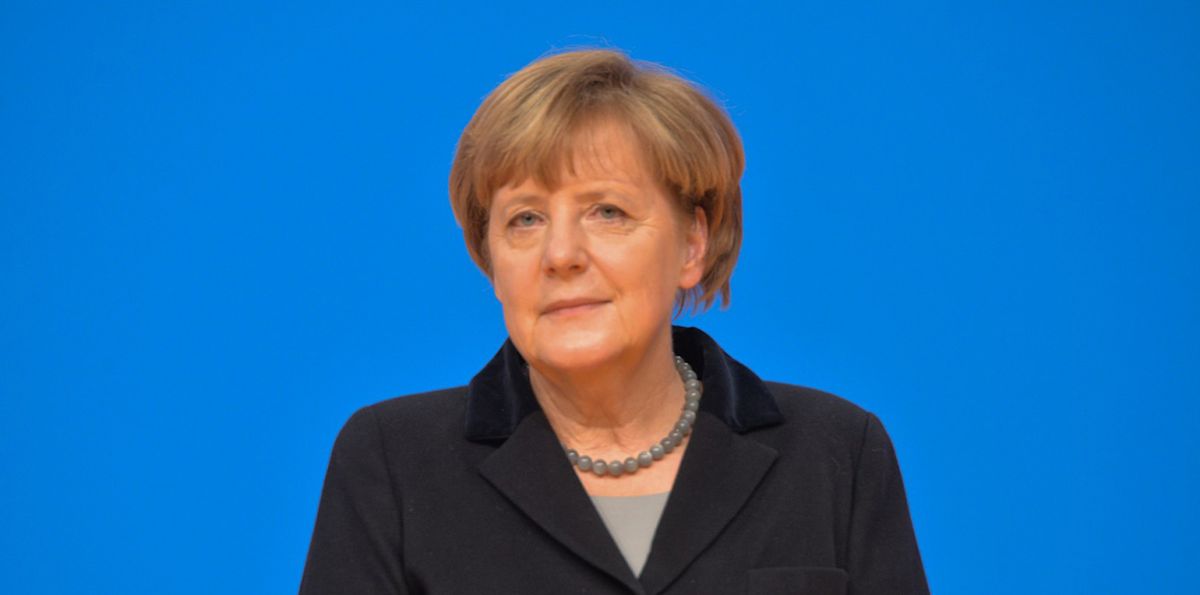 Diese Krise hat Angela Merkel mit Wucht in die Rolle der Krisenkanzlerin zurückkatapultiert.