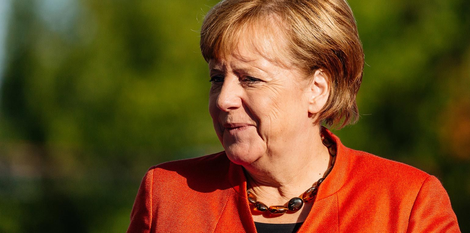 Angela Merkels Kanzlerschaft ist nach 15 Jahren so ungefährdet wie nie.