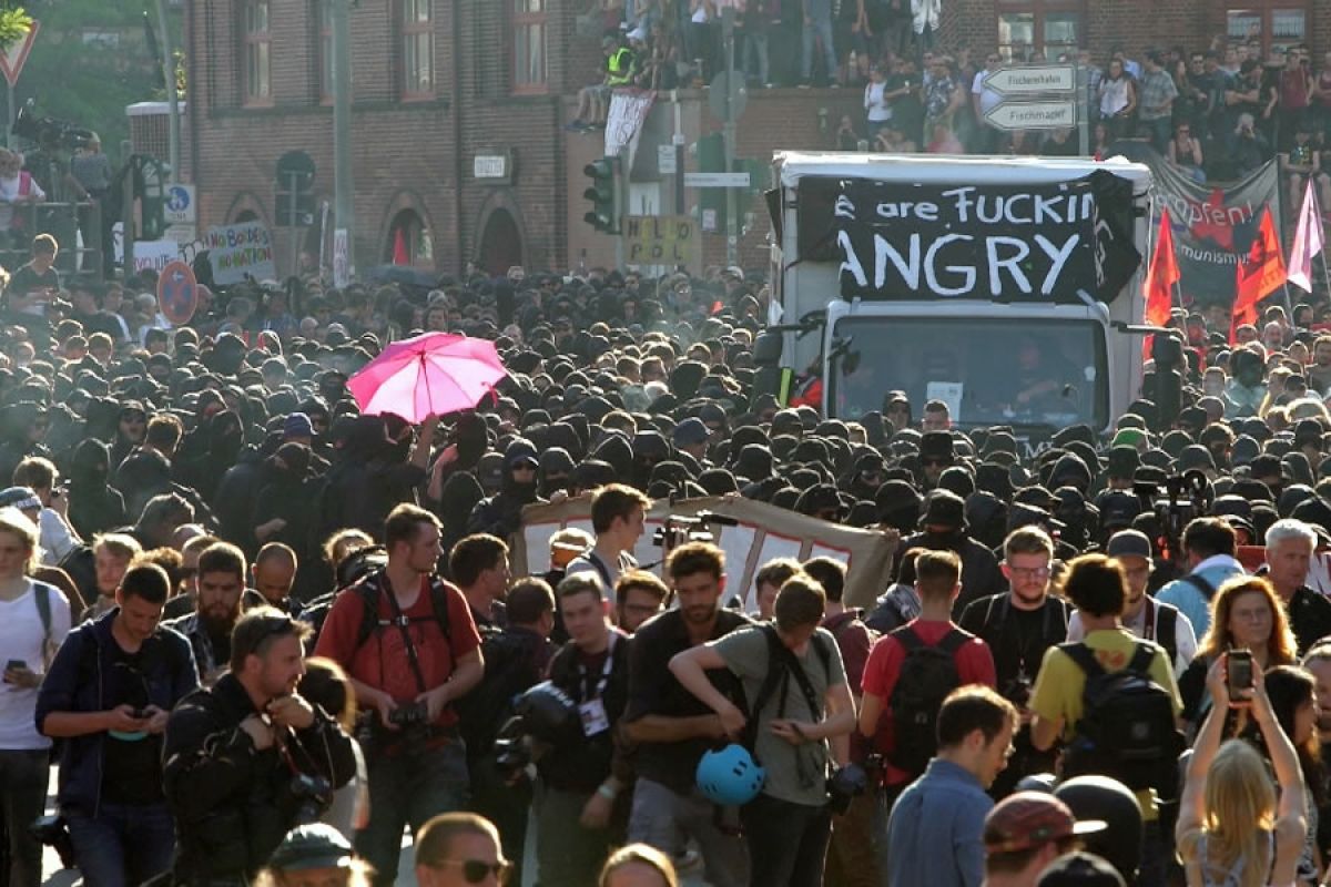 Ein Gipfel der Gewalt: Die Krawalle beim G20-Gipfel in Hamburg haben vor allem die Gewaltbereitschaft linker Extremisten demonstriert.