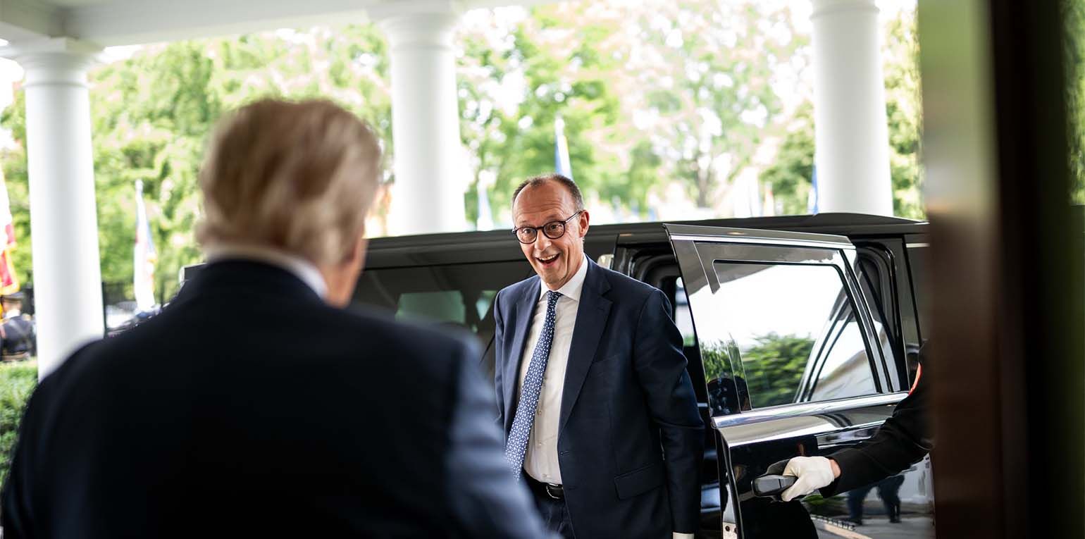 Der Empfang im Weißen Haus zeigte: Trump nimmt den deutschen Kanzler als, wie er sagt, schwierigen Gesprächspartner ernst. Und Schachtelteufel JD Vance blieb artig in seiner Ecke.
