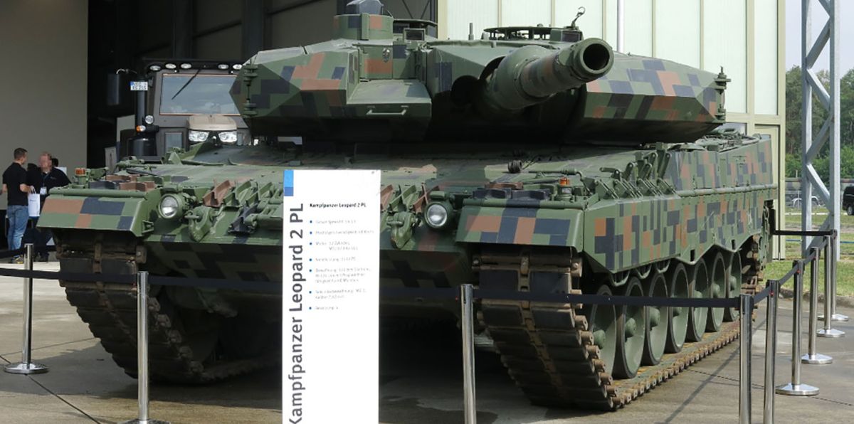 Aus Niedersachsen, das mit Ausfuhren im Wert von 3,5 Mrd. Euro insgesamt auf Platz zwei liegt, kamen insbesondere gepanzerte Fahrzeuge des Rheinmetall-Konzerns wie "Marder" und "Leopard" aus dem Werk Unterlüß in der Lüneburger Heide.